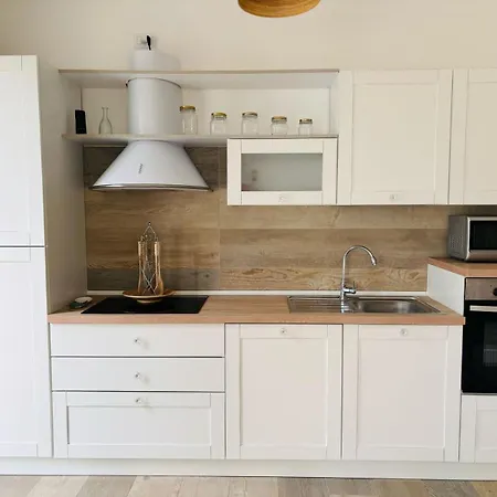 Villa Dei Cedri Garden Bari